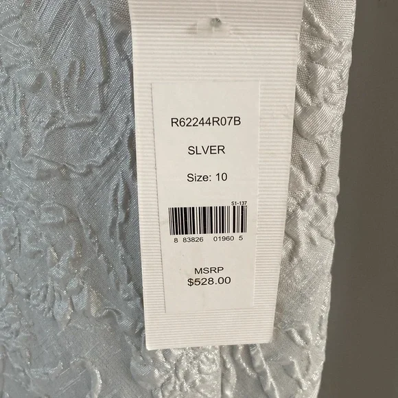 Beautiful Silver Charles Nolan New York Dress - Picture 6 of 10